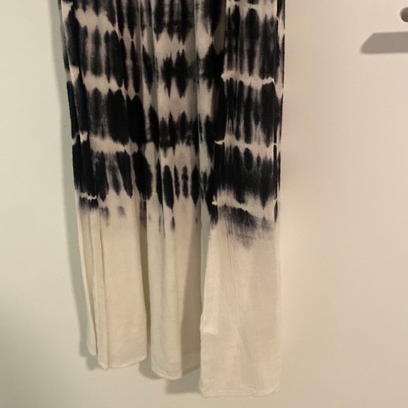 Splendid Maxi Dress - Picture 7 of 10